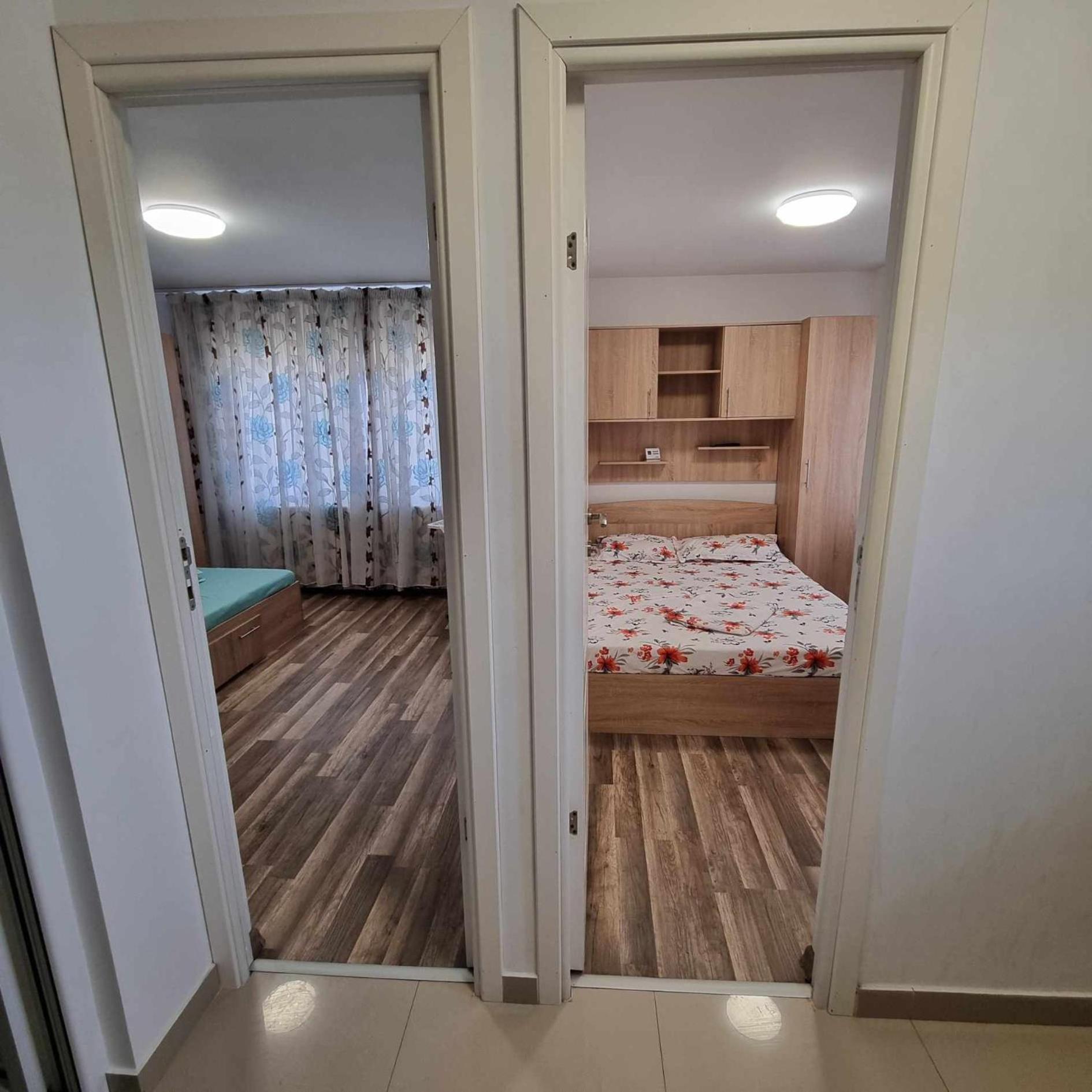 Apartament Cu 2 Dormitoare - Madalina Corabia Exterior foto